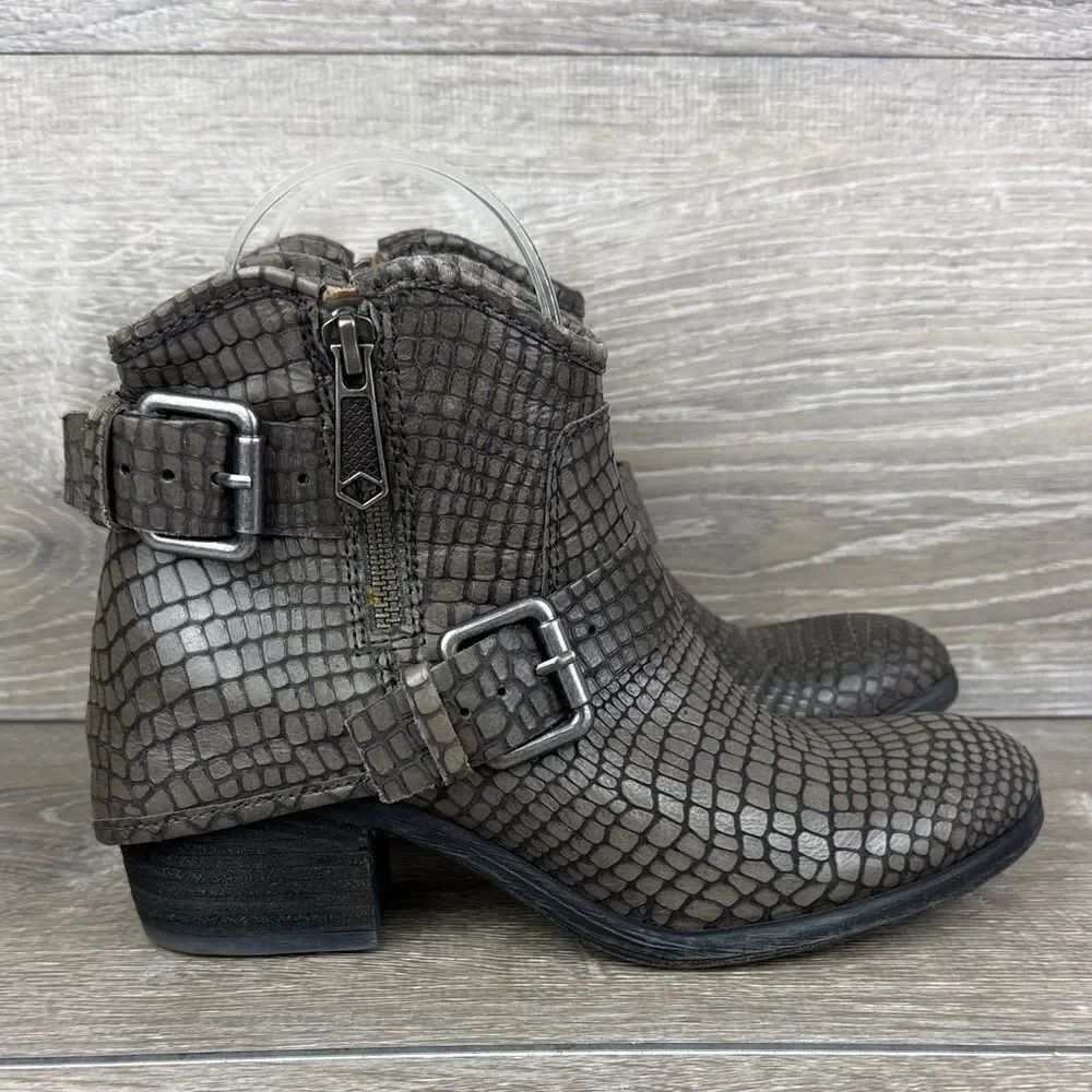Donald J Pliner Dalis Women's Sz 5M Western Gray Python Leather Zip Ankle Boots